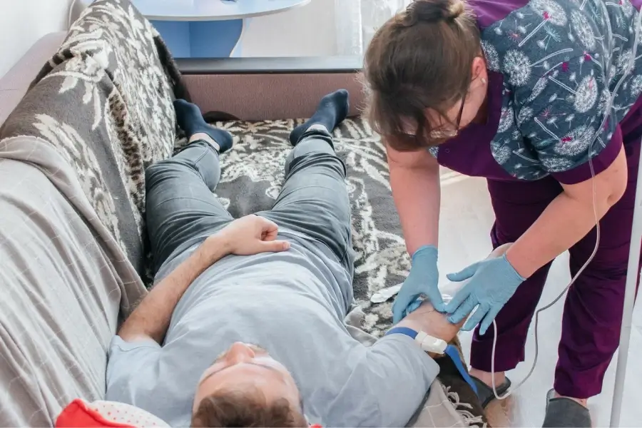 Срочный вывод из запоя в Ижевске: быстро, недорого